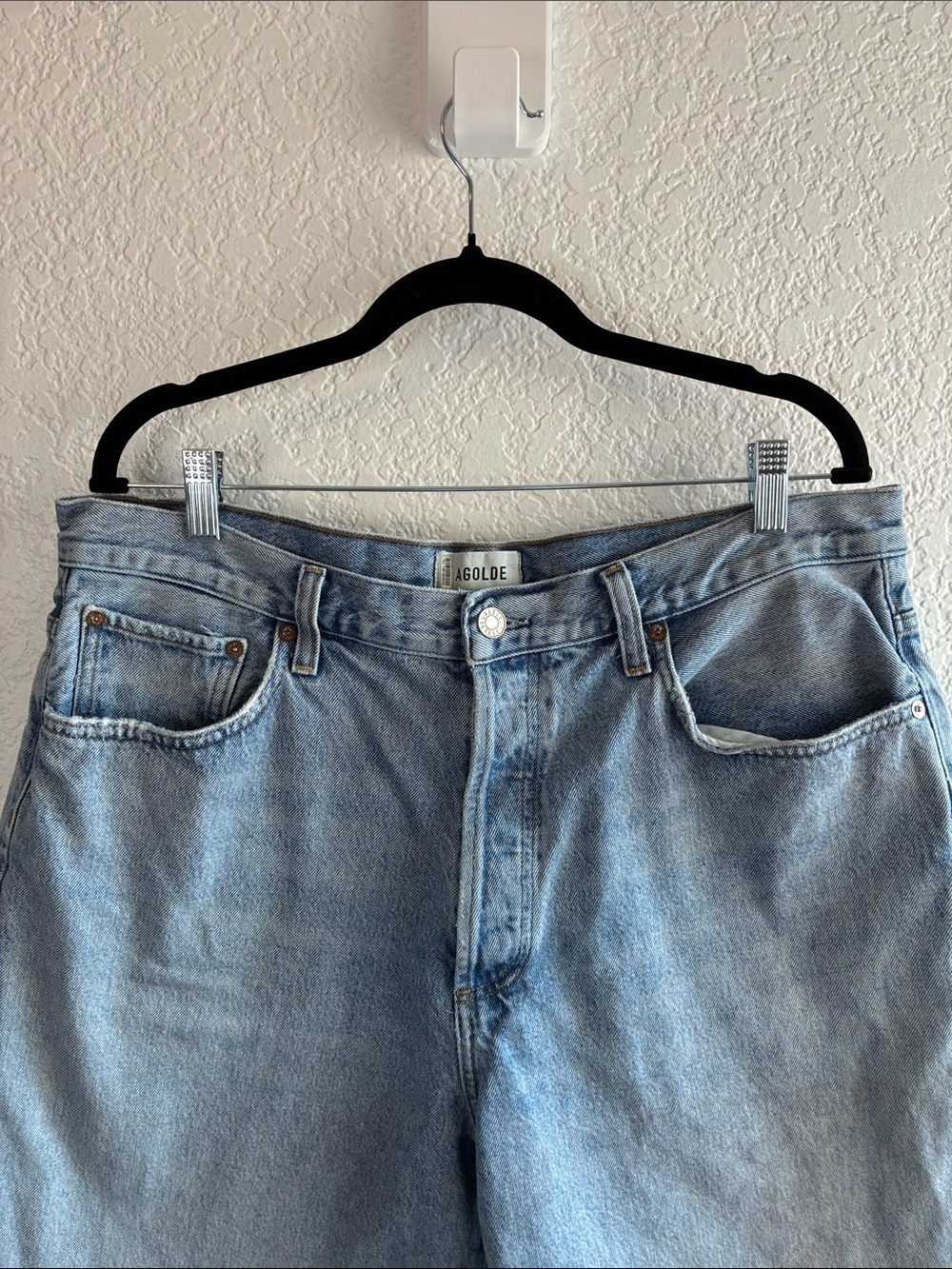 AGOLDE Indra Long Denim Shorts Medium Blue Wash Raw Hem Jorts 31 - Picture 6 of 9